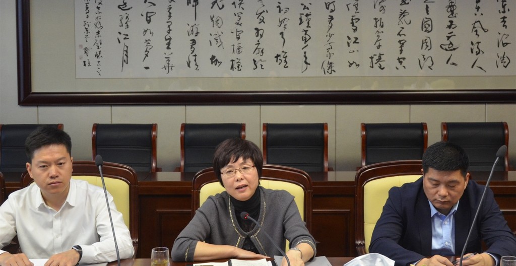 吳中區(qū)政府陳嶸區(qū)長帶隊到公司調(diào)研